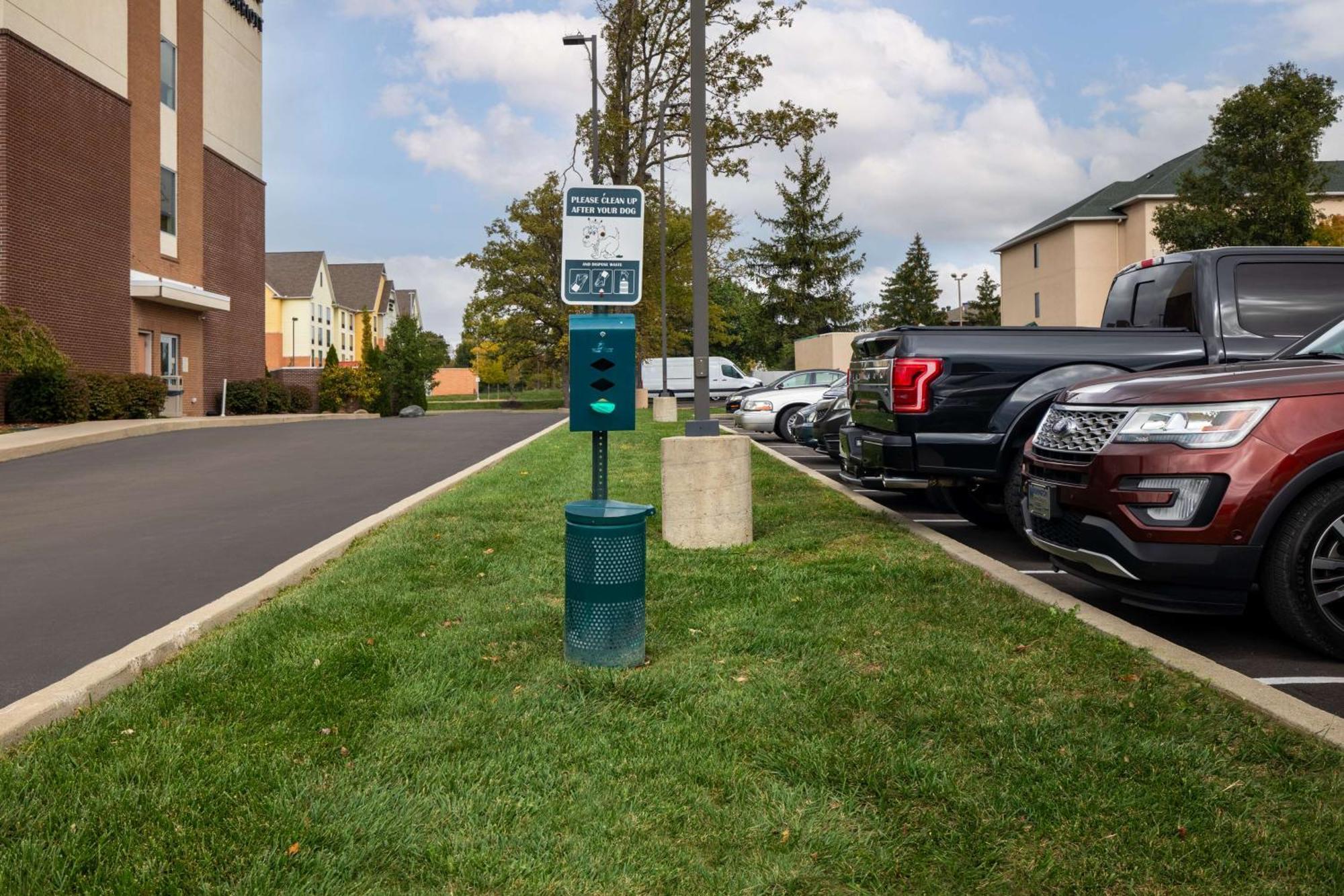 Hampton Inn & Suites Dayton-Vandalia Murlin Heights Exterior photo